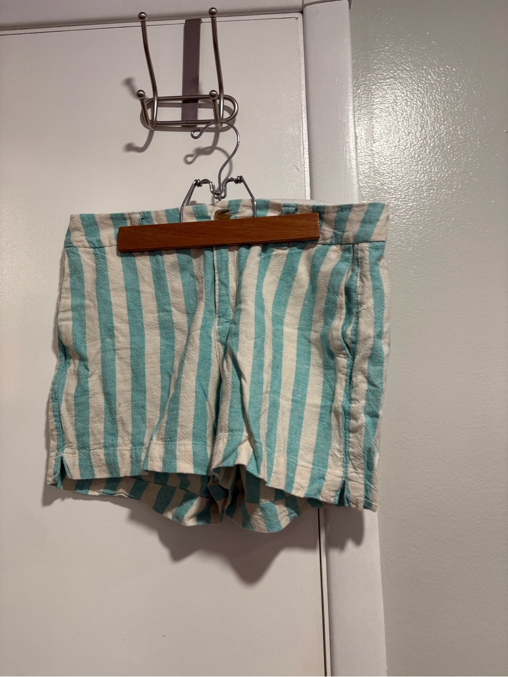 Old Navy Cream and Teal Striped Women's Bermuda Shorts